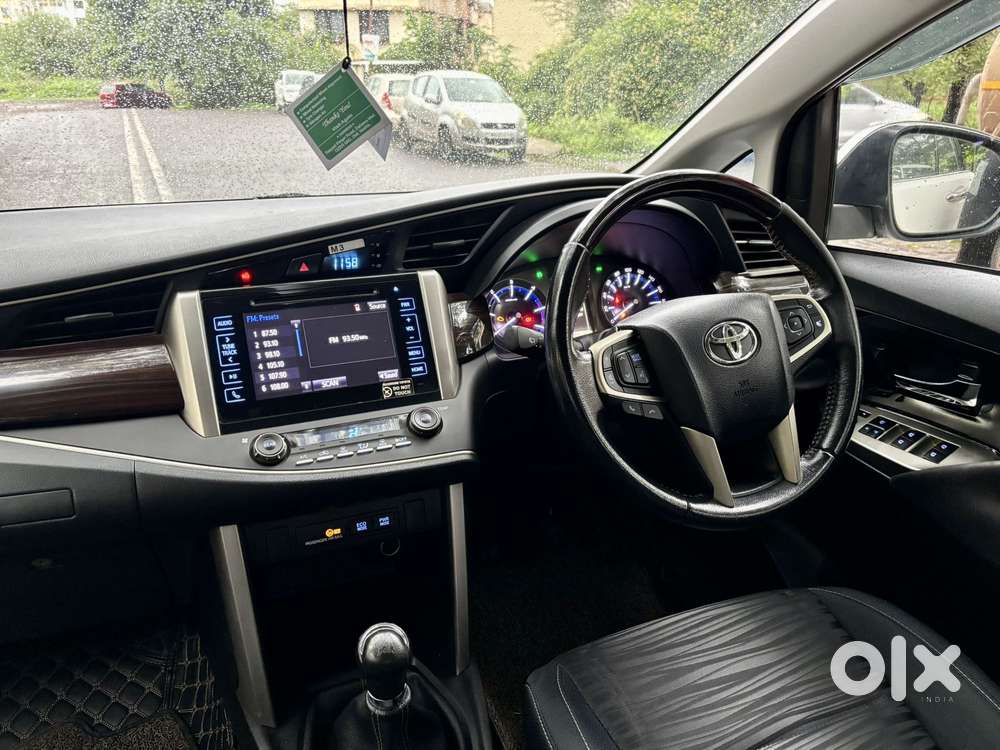 Toyota Innova Crysta 2.7 Vx Mt, 2019, Diesel