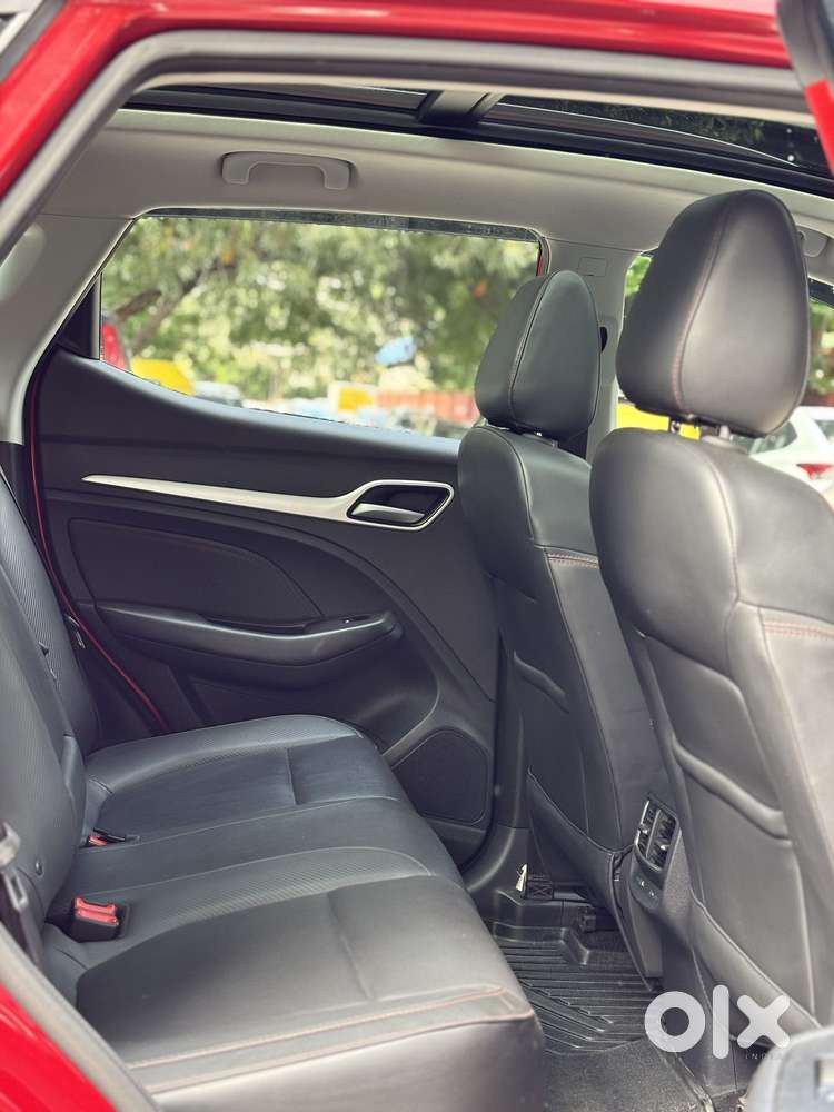 Mg Zs Ev Exclusive Dt, 2025, Electric