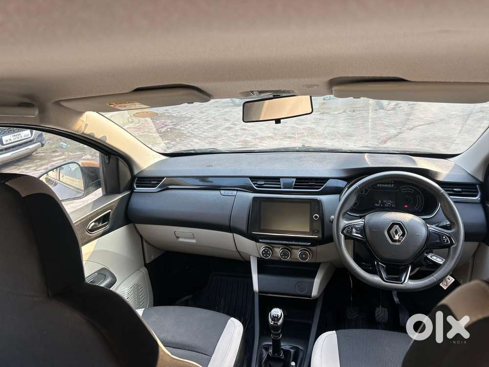 Renault Triber Rxt, 2021, Petrol