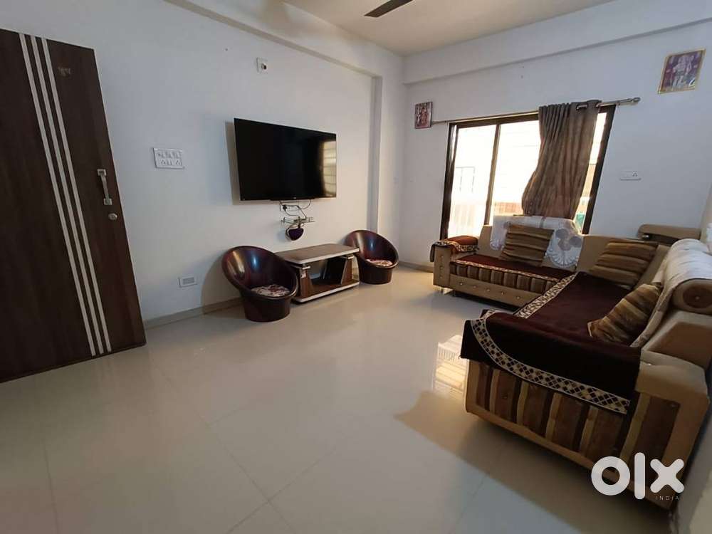 2 BHK semi furnished flat available for sale at Vasna Bhayli For Sale