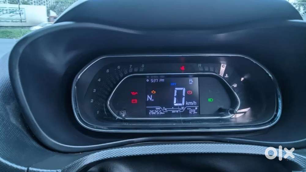 Tata Nexon 1.2 Revotron Xza Plus Premium, 2022, Petrol