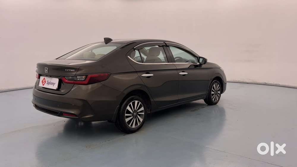 Honda City 1.5 V Mt, 2023, Petrol