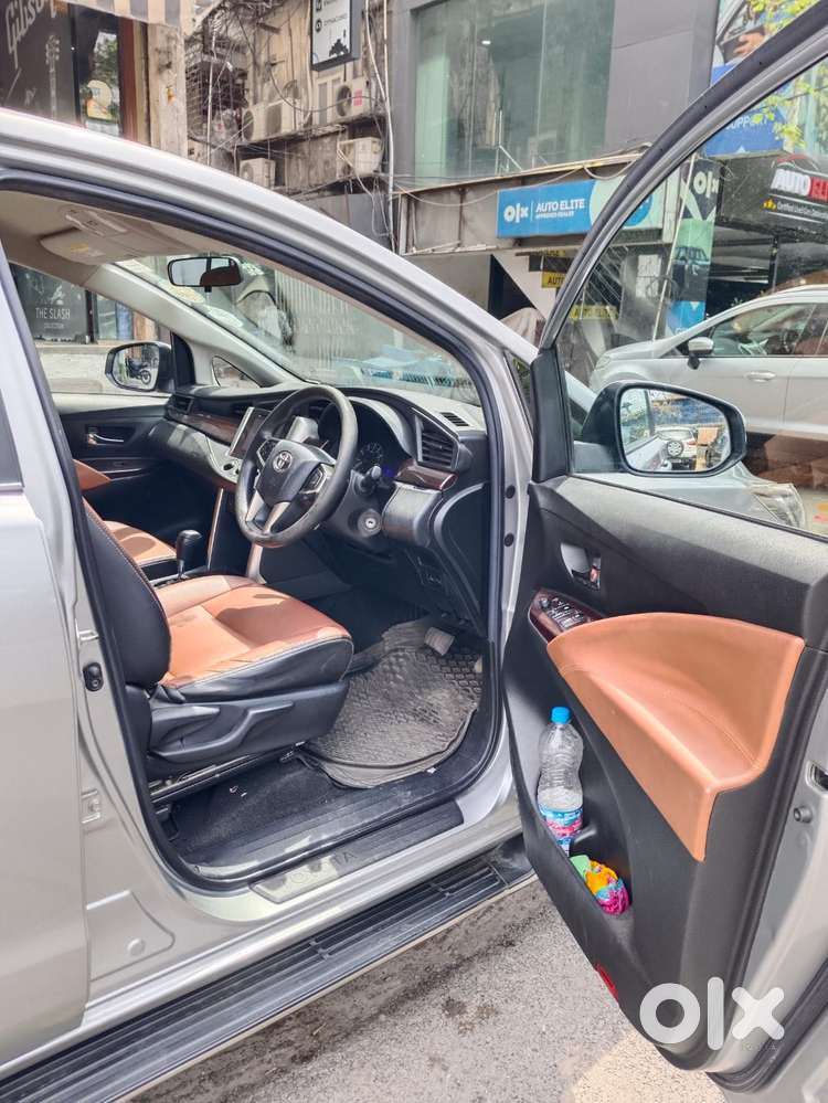 Toyota Innova Crysta 2.7 Gx Limited Edition At 7 Str, 2019, Petrol