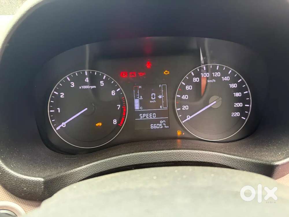Selling My Hyundai Creta Sx 1.6 Vtvt Petrol, 2019 Model.