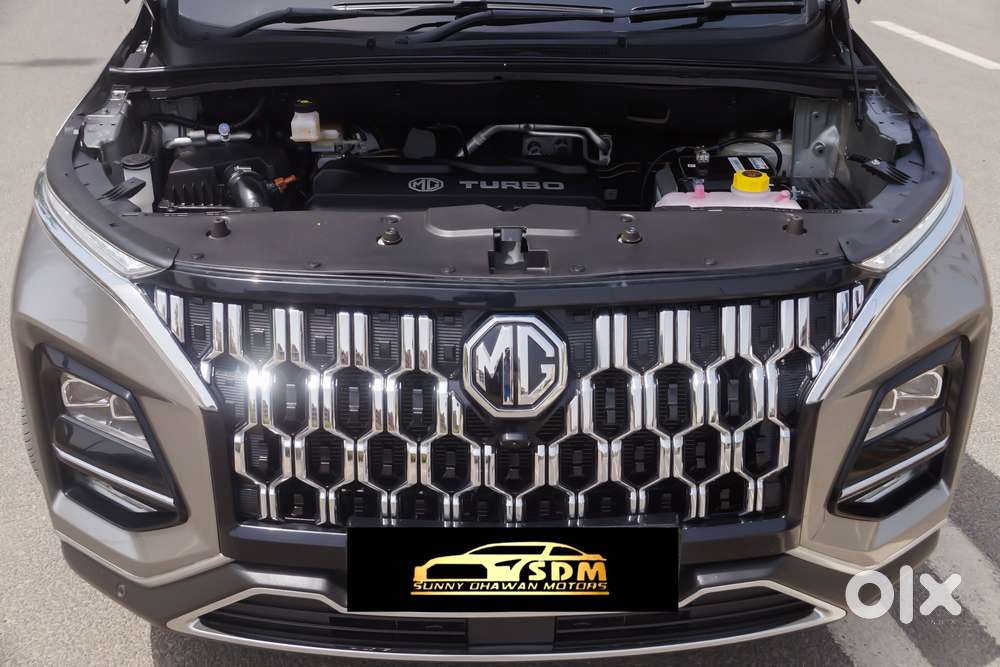 Mg Hector Plus Sharp Pro 1.5 Turbo Petrol Cvt 6 Str, 2026, Petrol