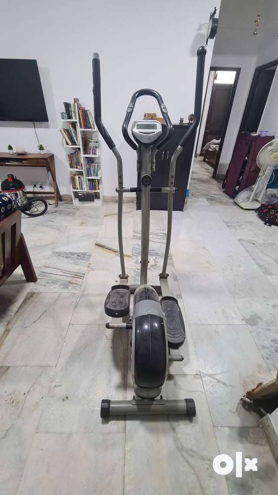 Turbuster 2025 cross trainer