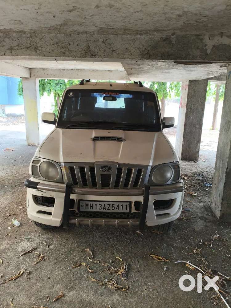 टायर नविन, रंग पांढरा