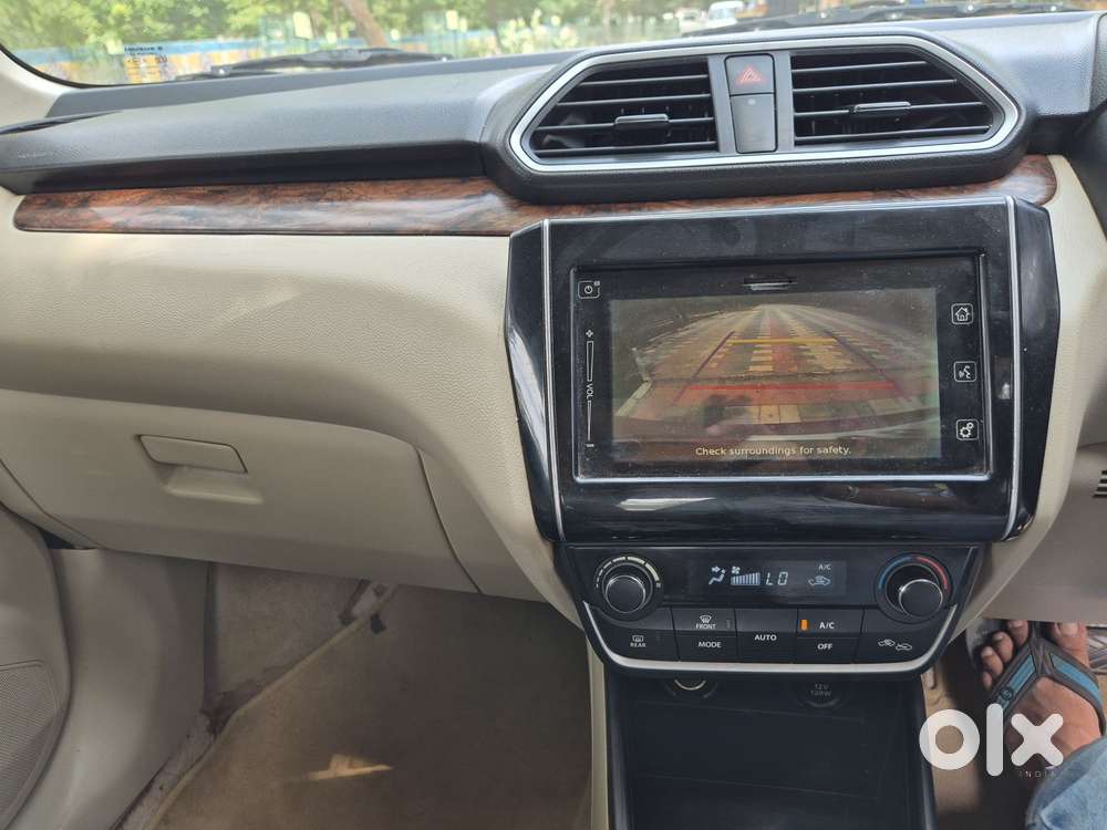 Maruti Suzuki Dzire 1.2 Zxi Amt, 2017, Petrol