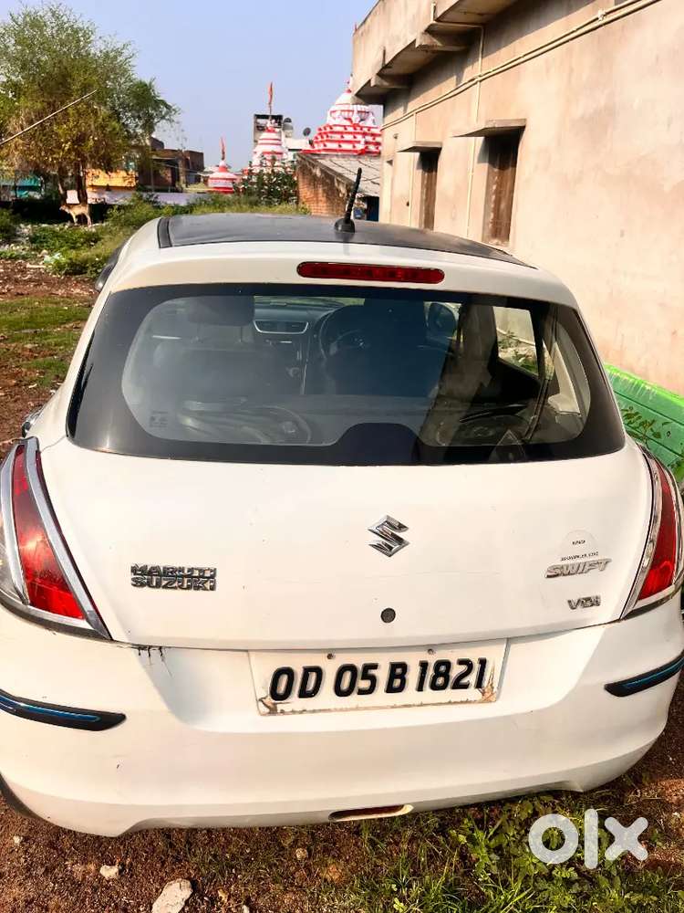 Maruti Suzuki Swift 2016 Diesel 112000 Km Driven