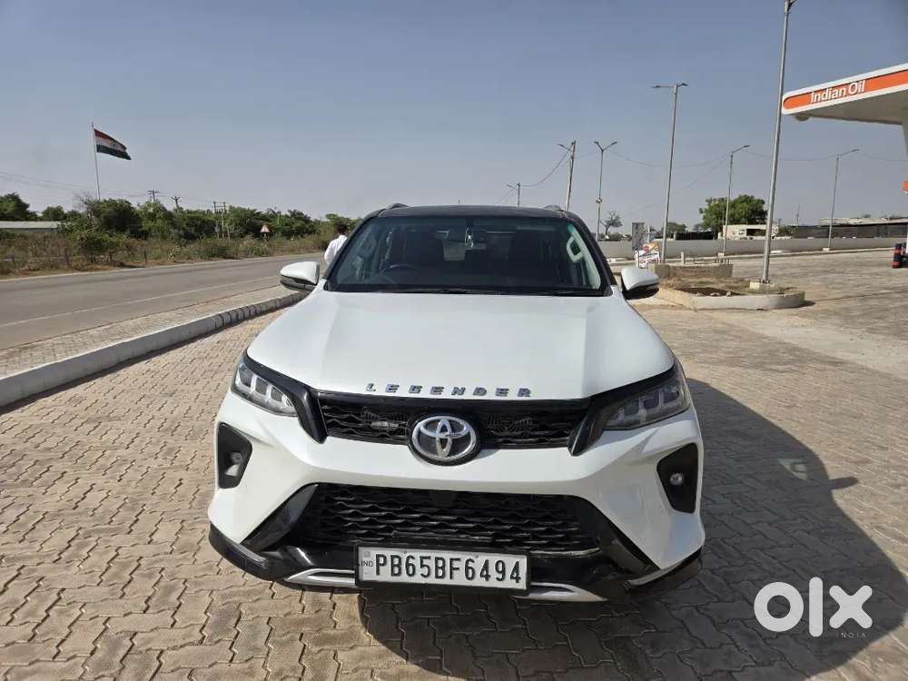 Toyota Fortuner Legender 4x4 At 2023