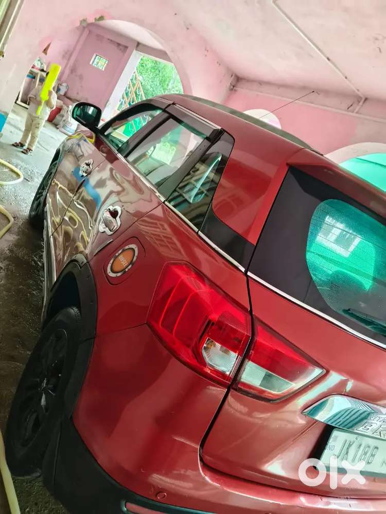 Marutui Suzuki Vitara Brezza 2018