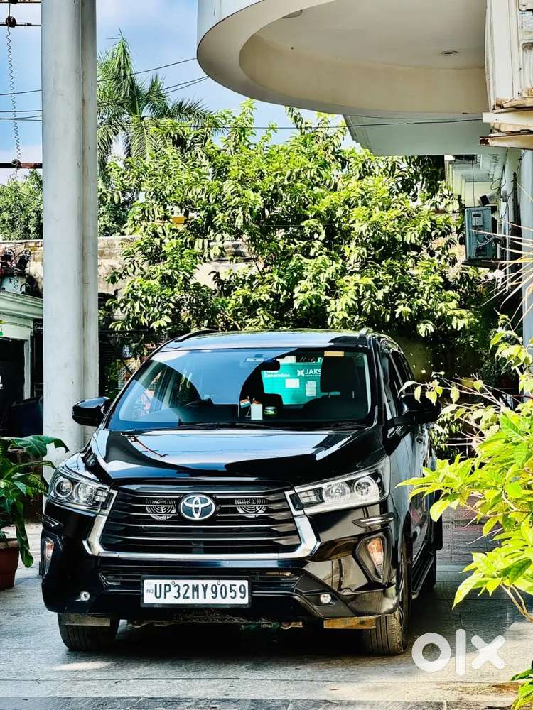 Toyota Innova Crysta [2020-ongoing] 2.4 Vx 7 Str, 2022, Diesel