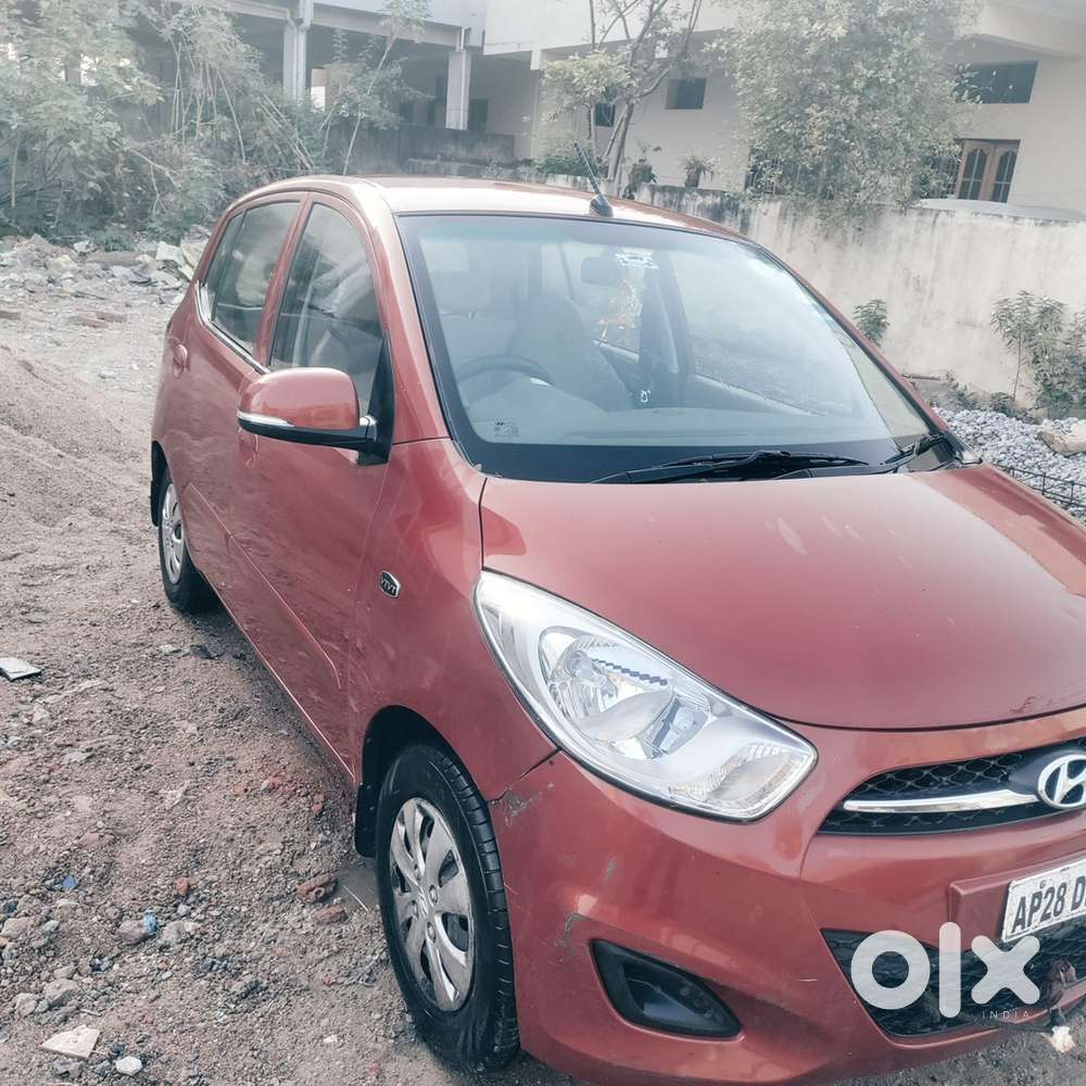 Hyundai I10 Petrol Sportz 2012