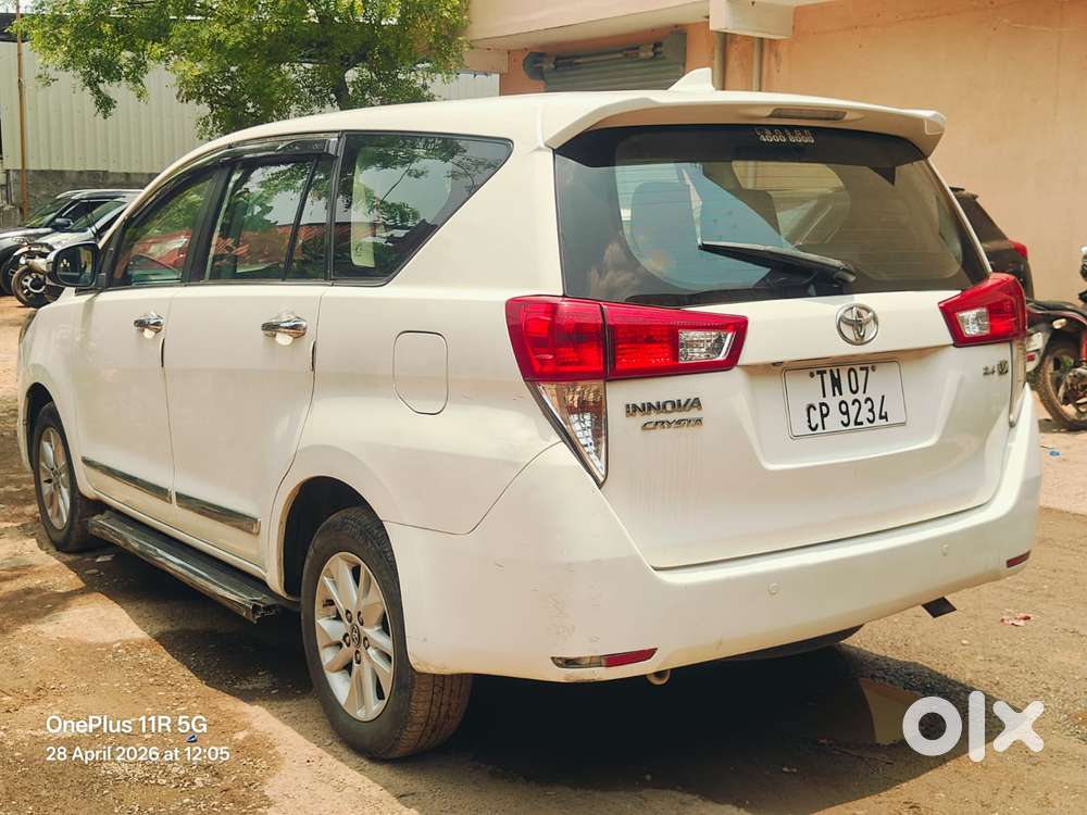 Toyota Innova Crysta 2.4 V 7 Str, 2018, Diesel
