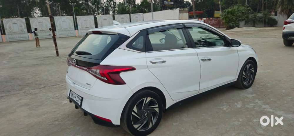 Hyundai I20 Asta 1.4 (o), With Sunroof Diesel, 2021, Diesel