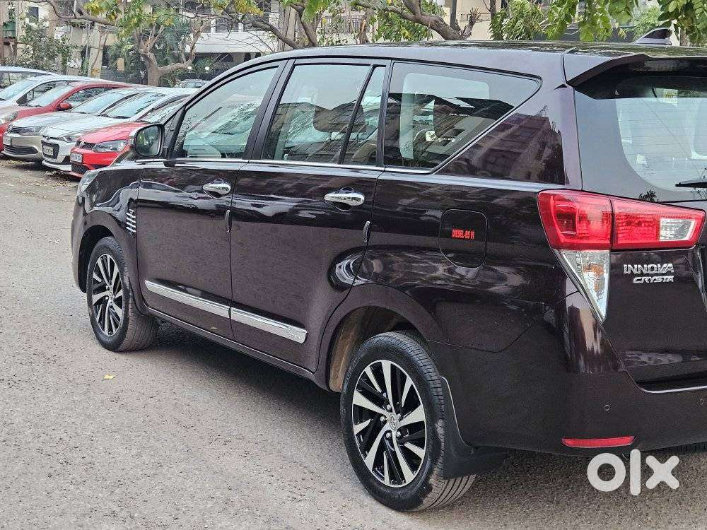 Toyota Innova Crysta [2020-ongoing] 2.4 Zx At 7 Str, 2022, Diesel