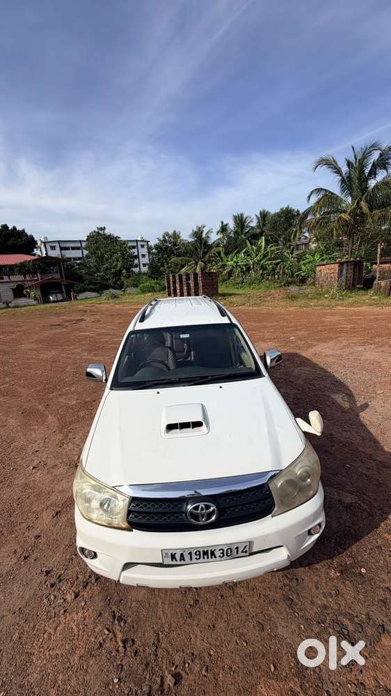 Toyota Fortuner Diesel 2010