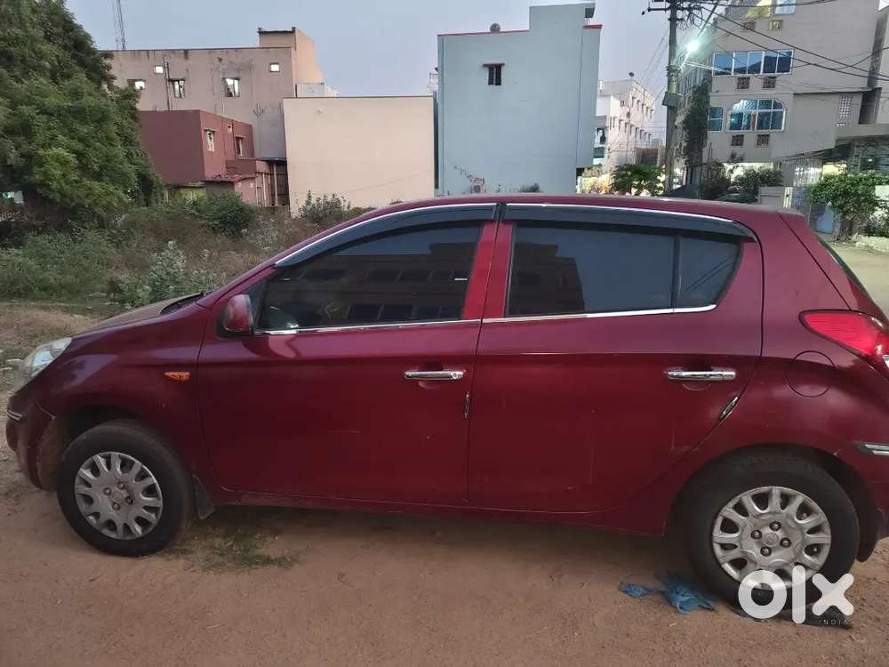 Hyundai I20 2011 Petrol Well Maintained