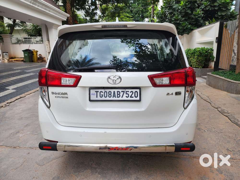 Toyota Innova Crysta 2.4 G Mt 7 Str, 2021, Diesel