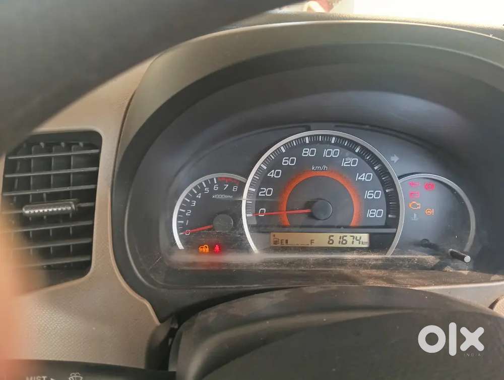 Maruti Suzuki Wagon R 2014 Petrol Well Maintained, Holder Army Person