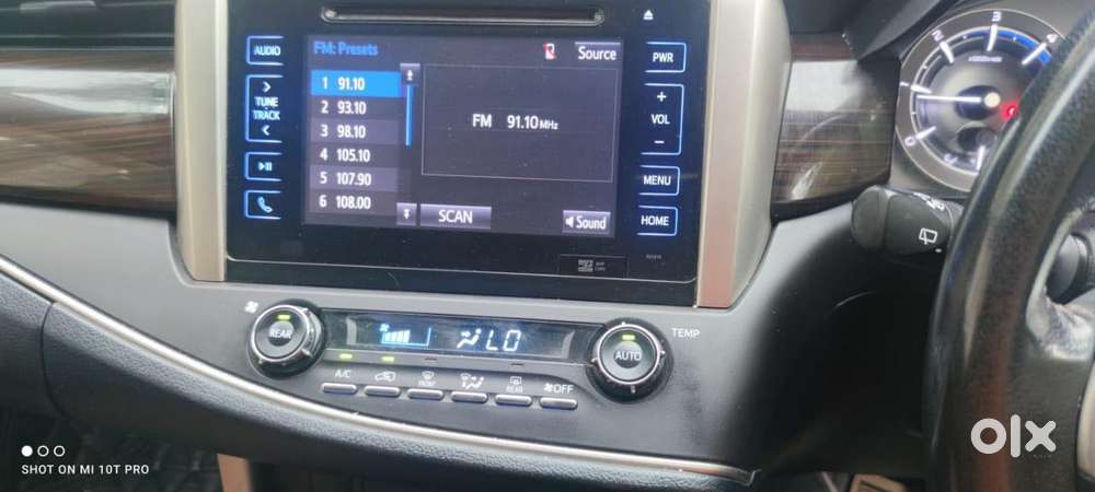 Toyota Innova Crysta 2.8z Automatic, 2017, Diesel