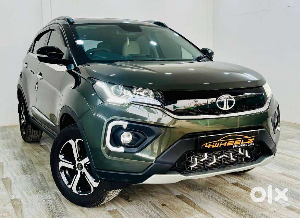 Tata Nexon 1.2 Revotron Xza Plus (l) Dual Tone, 2023, Petrol