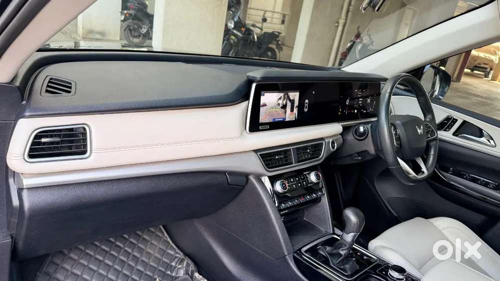 Mahindra Xuv700 Ax7 L Top Diesel Automatic