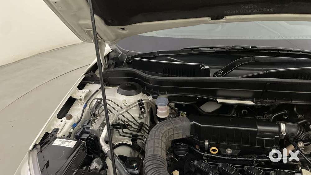 Maruti Suzuki Vitara Brezza 1.5 Zxi Plus At, 2022, Petrol
