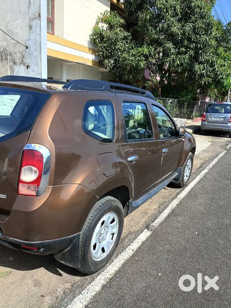Renault Duster 2014 Diesel 77133 Km Driven