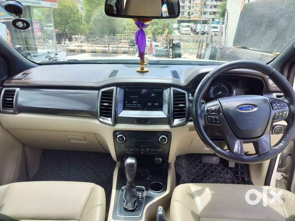 Ford Endeavour 2.2 Titanium 4x2 At, 2016, Diesel