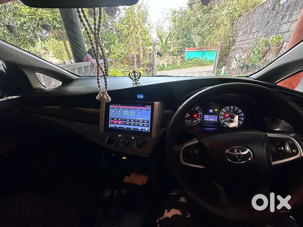 Toyota Innova Crysta 2.8 Gx At, 2016, Diesel