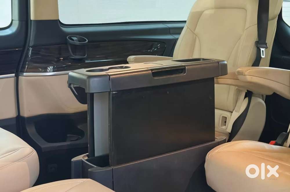 Mercedes-benz V-class 2.1 220 Expression Diesel At, 2019, Diesel