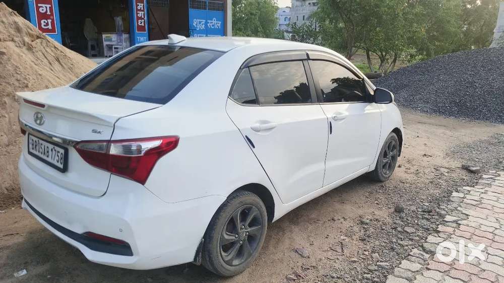Hyundai Xcent 2018