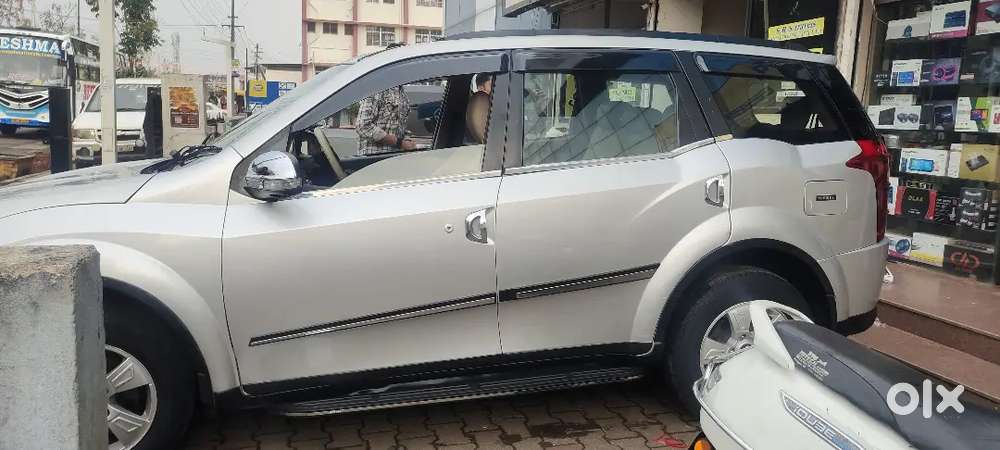 Mahindra Xuv500 2011 Diesel 185000 Km Driven