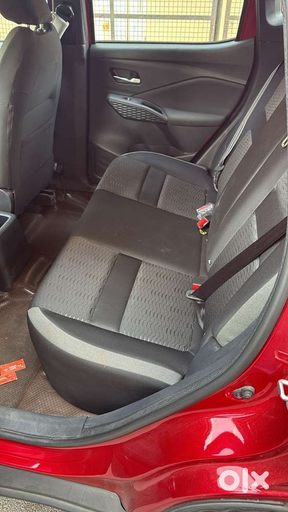 Nissan Magnite Acenta Cvt Turbo Automatic Car