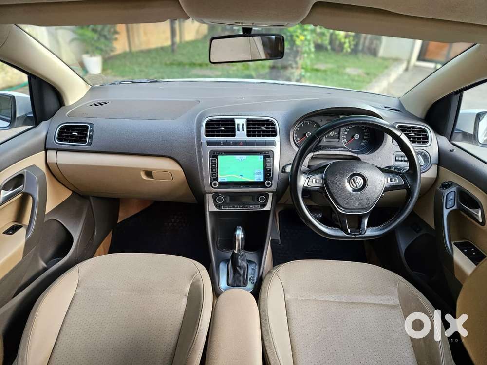 Volkswagen Vento 1.2 Tsi Highline Plus At, 2015, Petrol