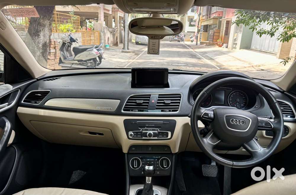Audi Q3 2.0 Tdi Premium With Sunroof, 2015, Diesel