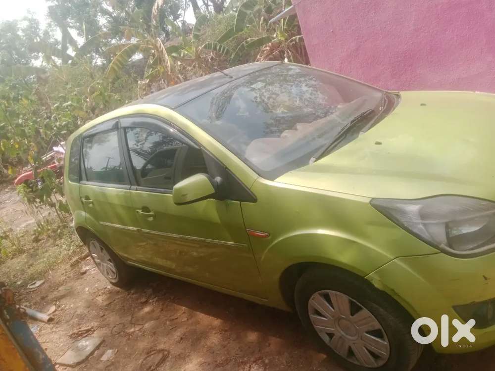 Ford Figo 2011 Diesel 120000 Km Driven