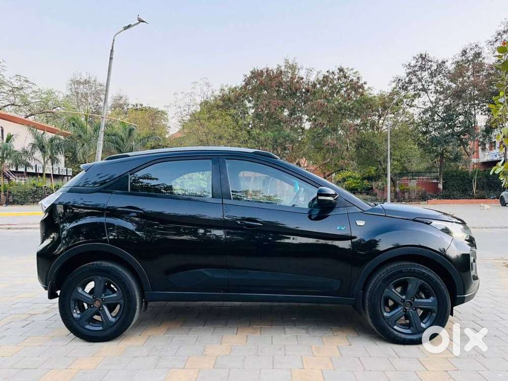Tata Nexon Ev Xz Plus Dark Edition, 2023, Electric