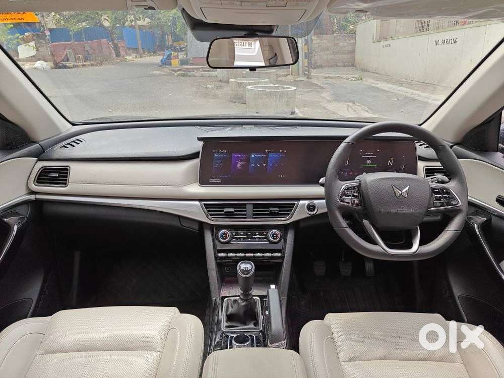 Mahindra Xuv700 2.2 Ax 7 Diesel Mt Str, 2024, Diesel