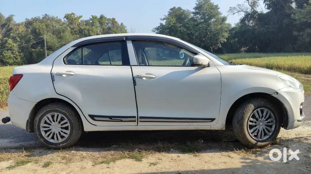 2nd Owner Maruti Dzire 2019 Diesel Gonda Me Darge Hai