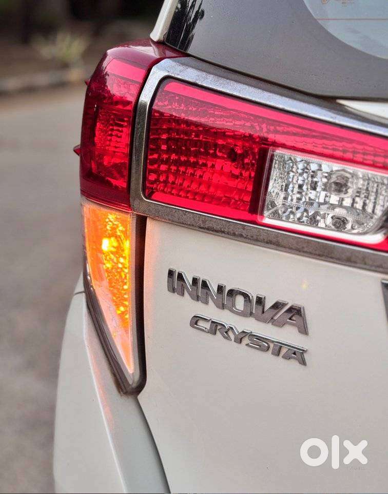 Toyota Innova Crysta 2.4 V, 2017, Diesel