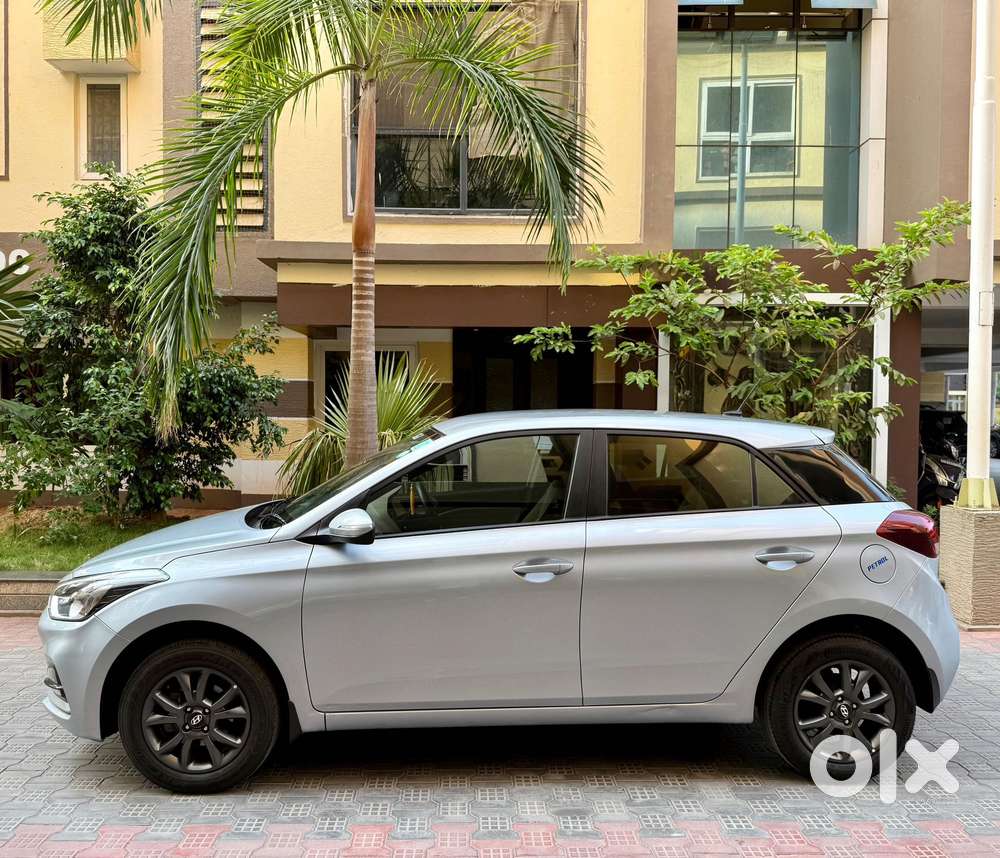 Hyundai I20 Sportz 1.2 Mt, 2020, Petrol