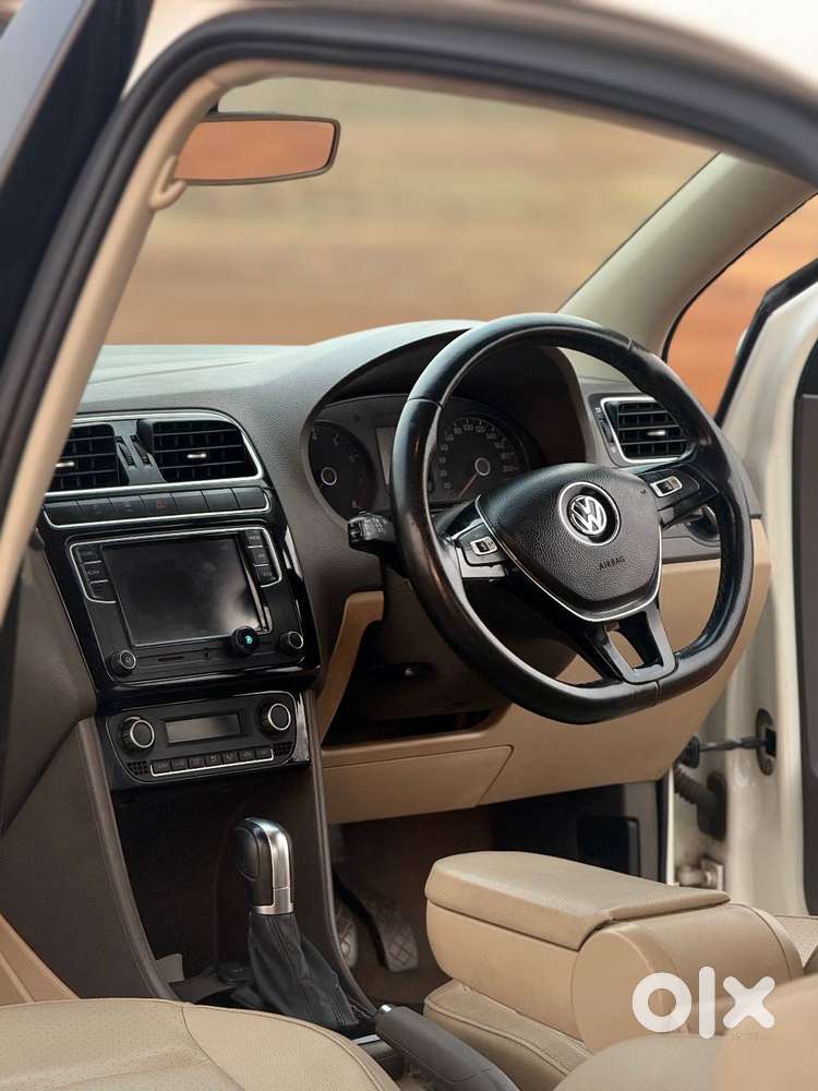 Volkswagen Vento 1.2 Tsi Highline Plus Dsg Automatic Petrol