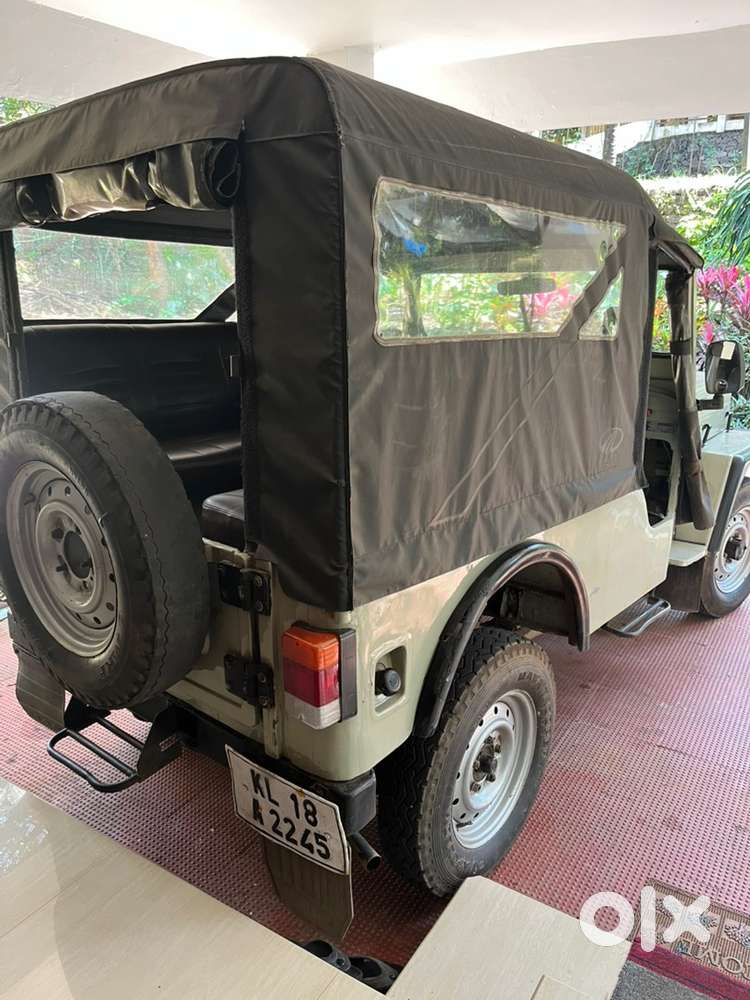Mahindra Jeep 2004 Diesel Well Maintained