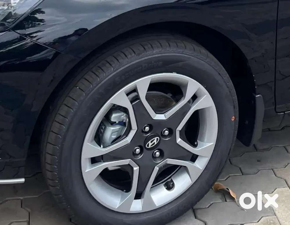 Rims With Caps Hyundai New I20 Sportz 2026