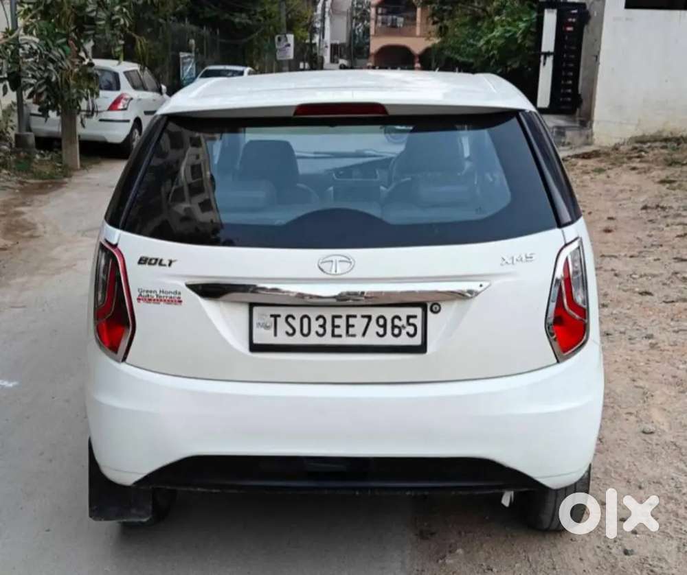 Tata Bolt 2015