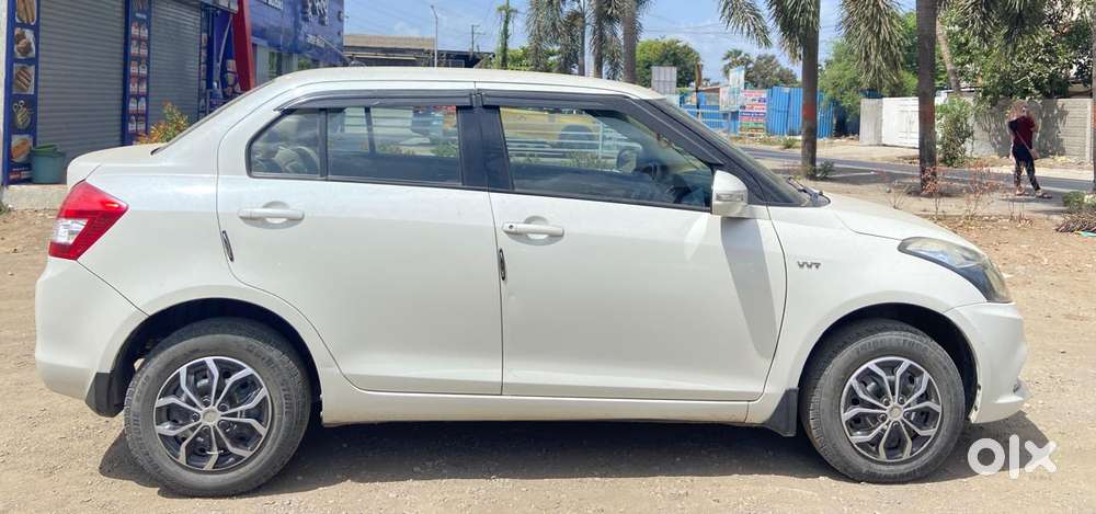 Maruti Suzuki Dzire 1.2 Vxi, 2015, Petrol