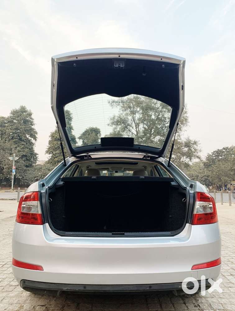 Skoda Octavia 2013-2017 Elegance 1.8 Tsi At, 2016, Petrol