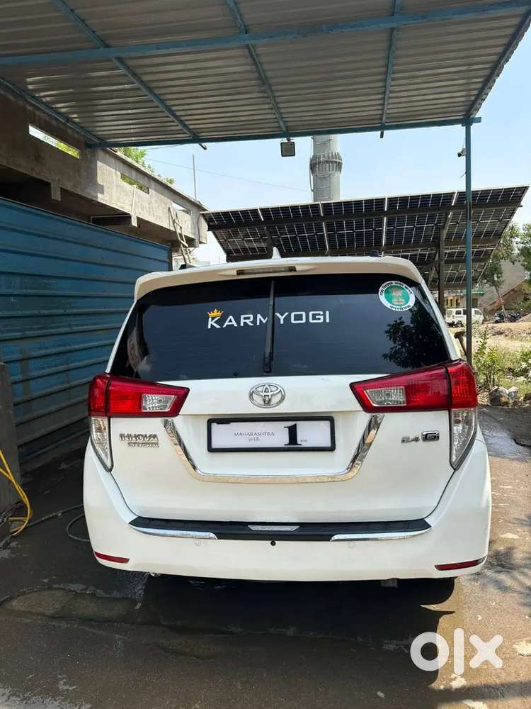 Toyota Innova Crysta